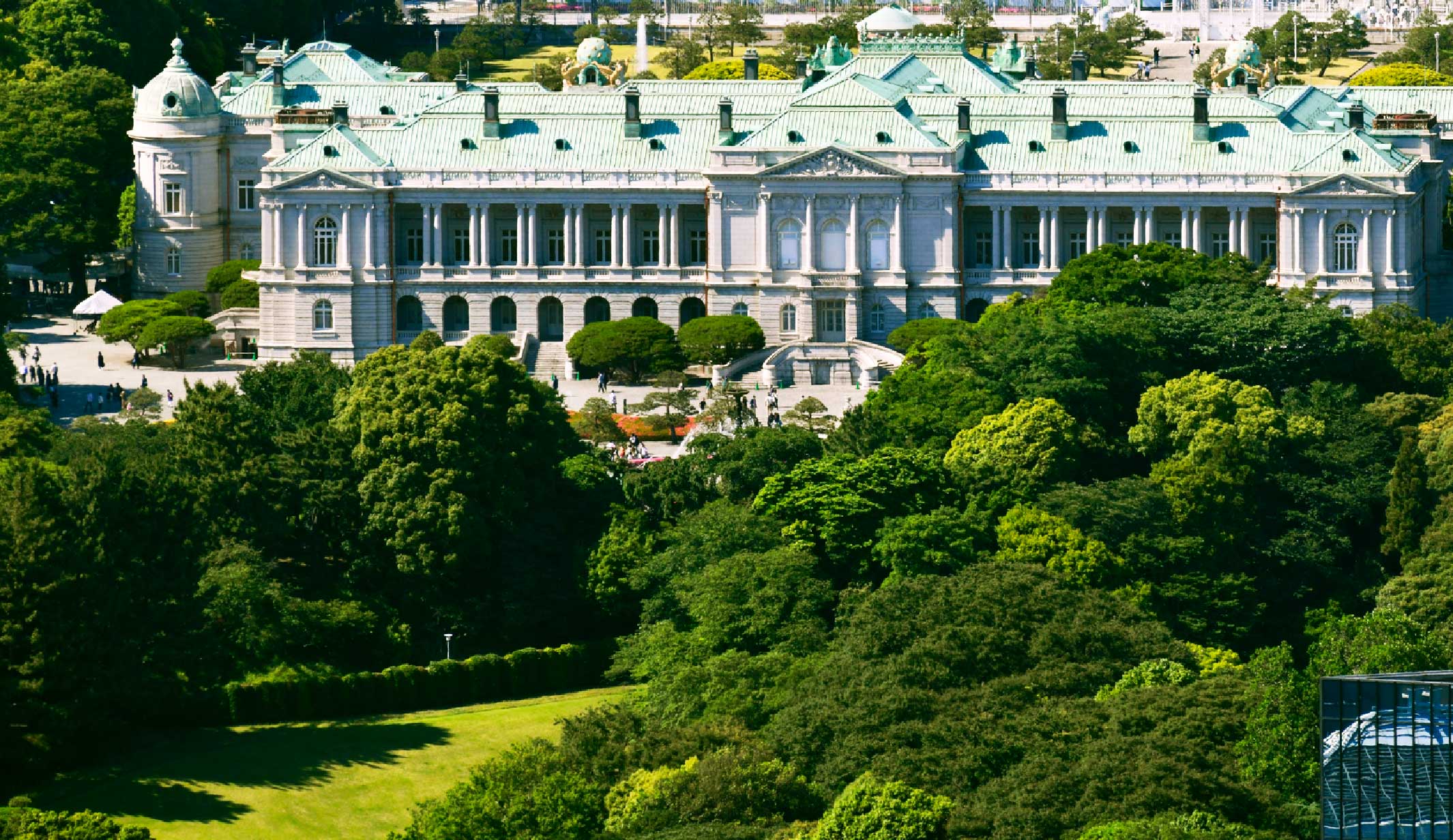 赤坂御用地（徒歩11分/約820m）