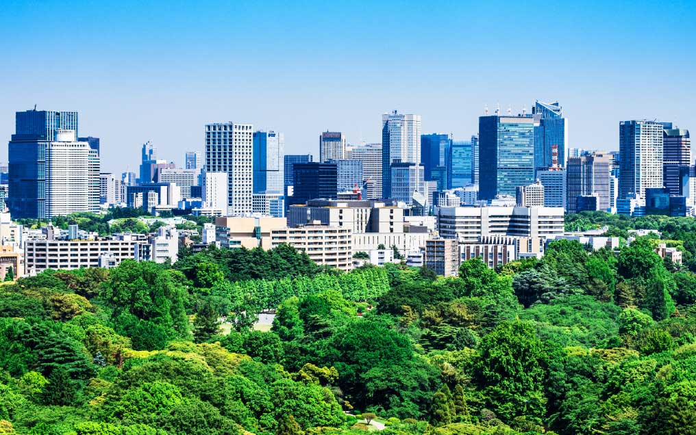 新宿御苑（徒歩18分/約1,400m）