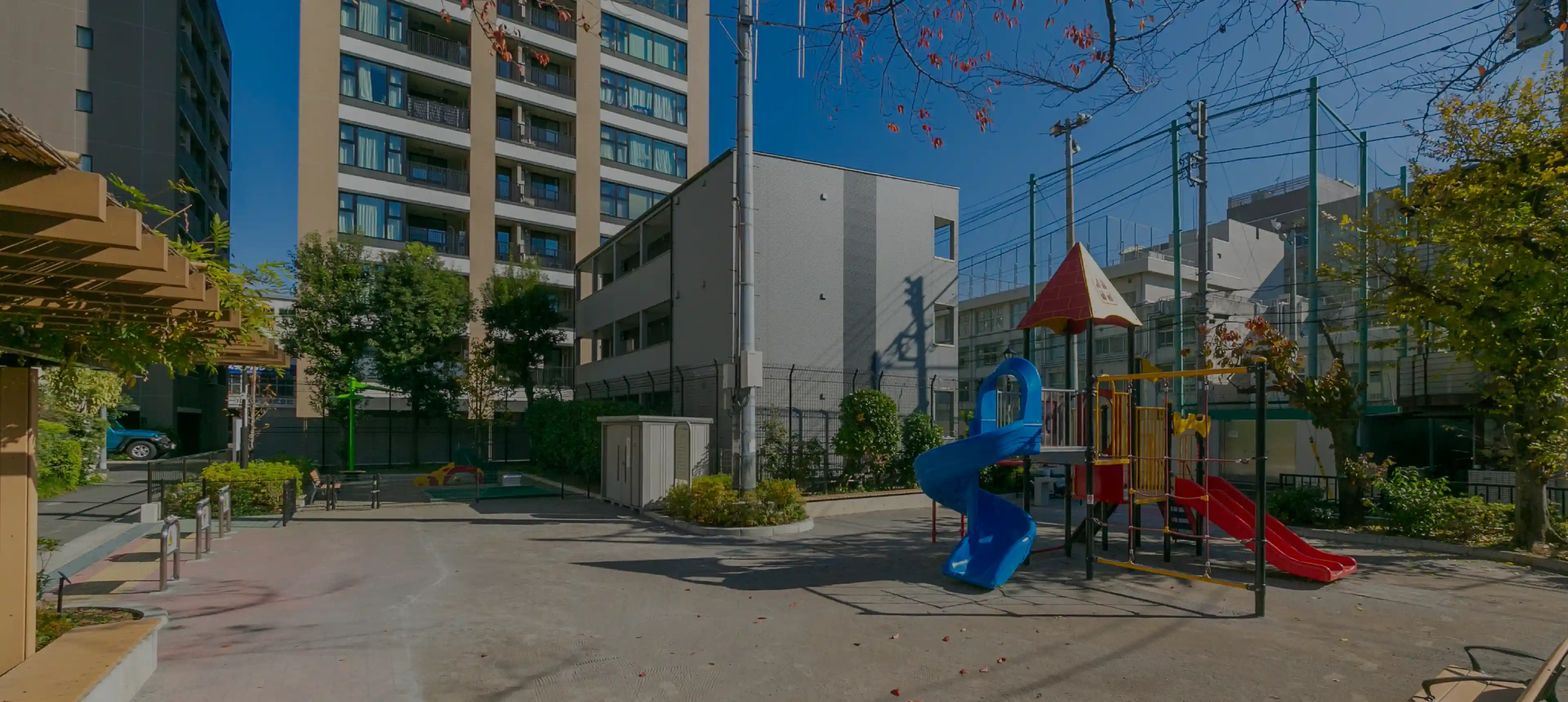 向丘1丁目児童遊園（約180m／徒歩3分）
