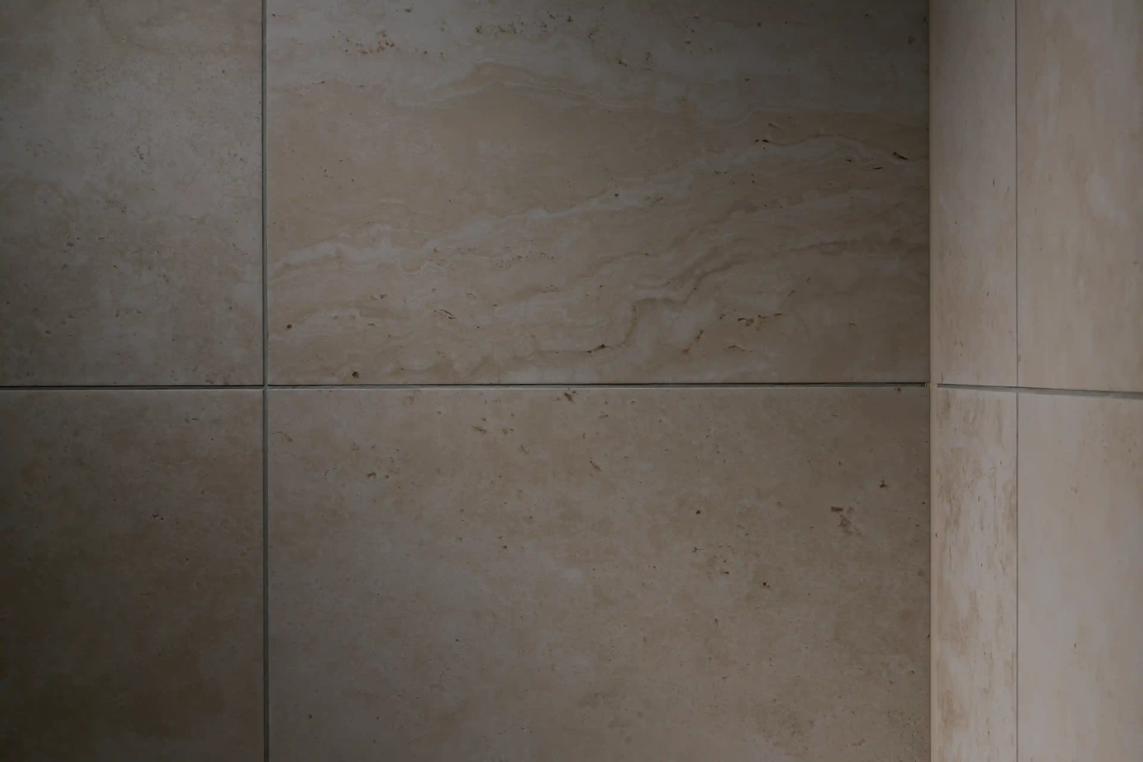 浴室内タイル（2026年2月撮影）