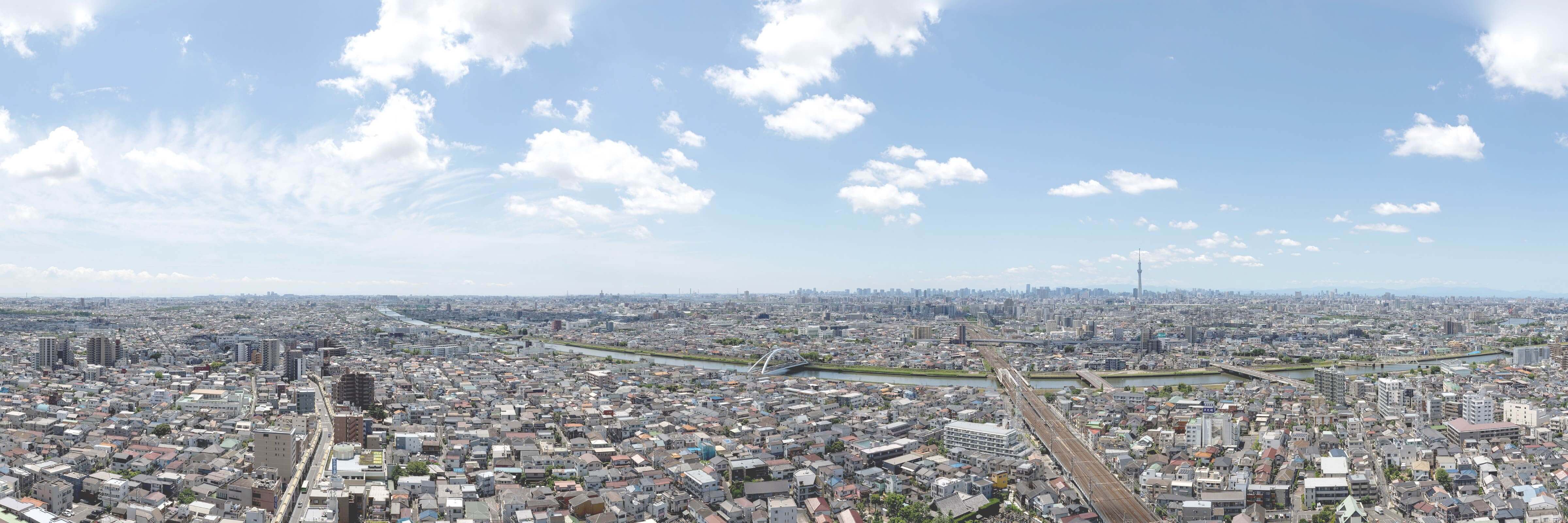 パノラマ眺望写真（現地約98mの高さ、30階相当より南西方面を望む）