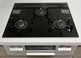 掃除も容易なガラストップのガスコンロ