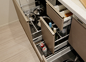 スライド収納（ソフトクローズ付）