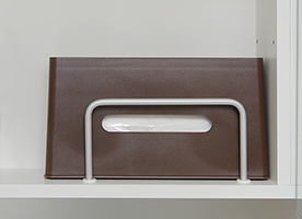 三面鏡裏ティッシュボックスホルダー