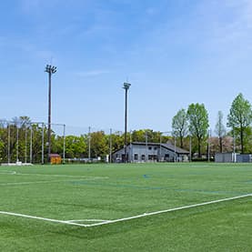 人工芝運動場