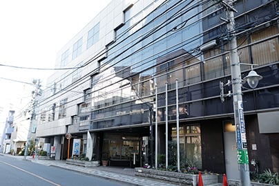 三鷹駅前コミュニティセンター・三鷹駅前図書館