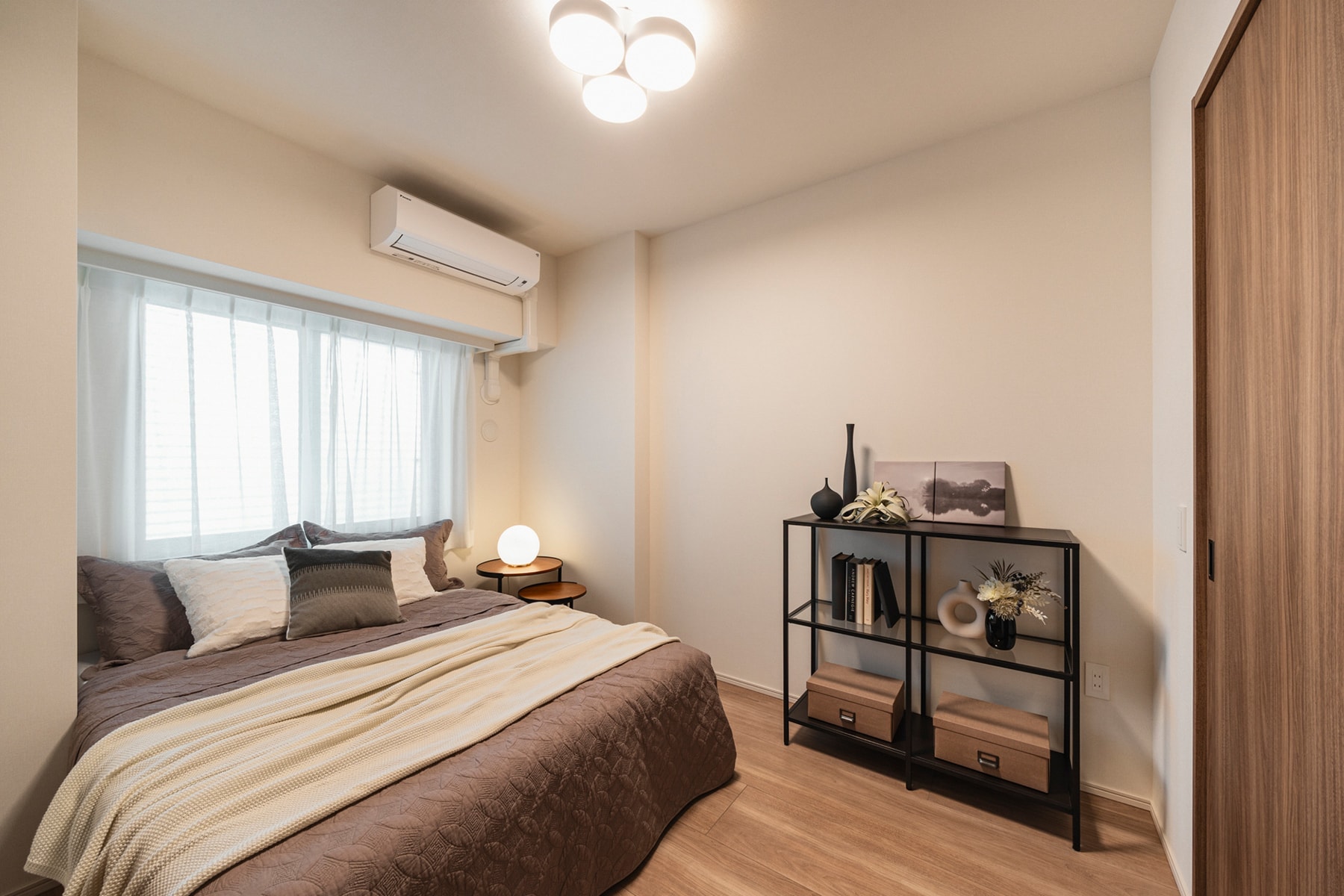 洋室（1）（F-12type）