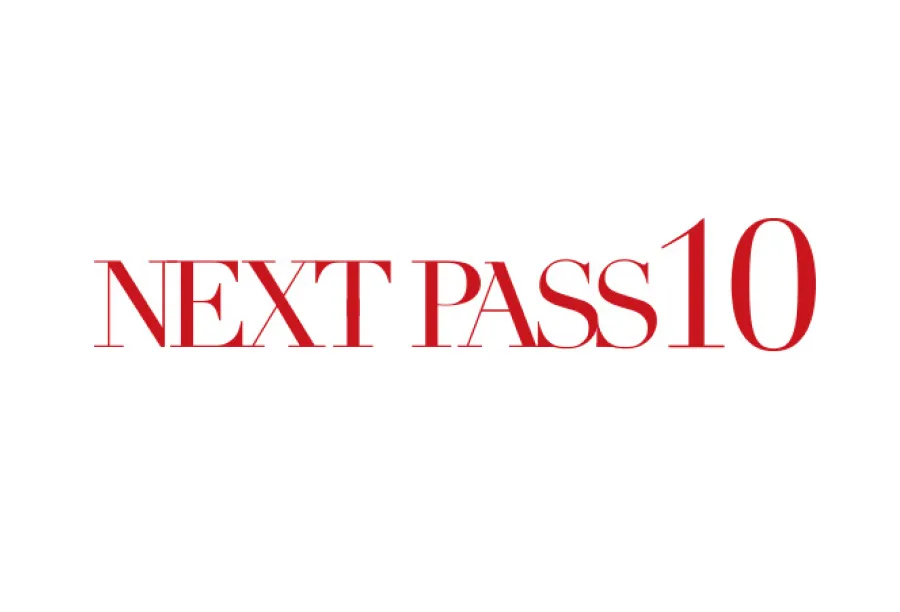 NEXT PASS 10 ロゴ