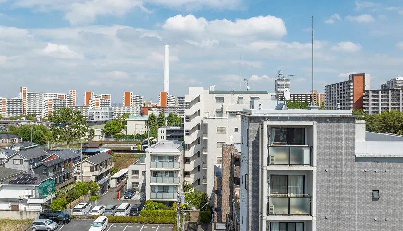 Hタイプ（7階）から東方向の眺望で、練馬光が丘団地が見えます