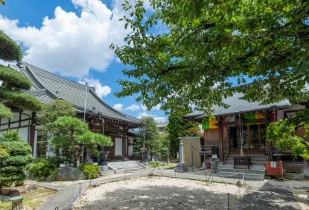 大満寺（約400m／徒歩5分）