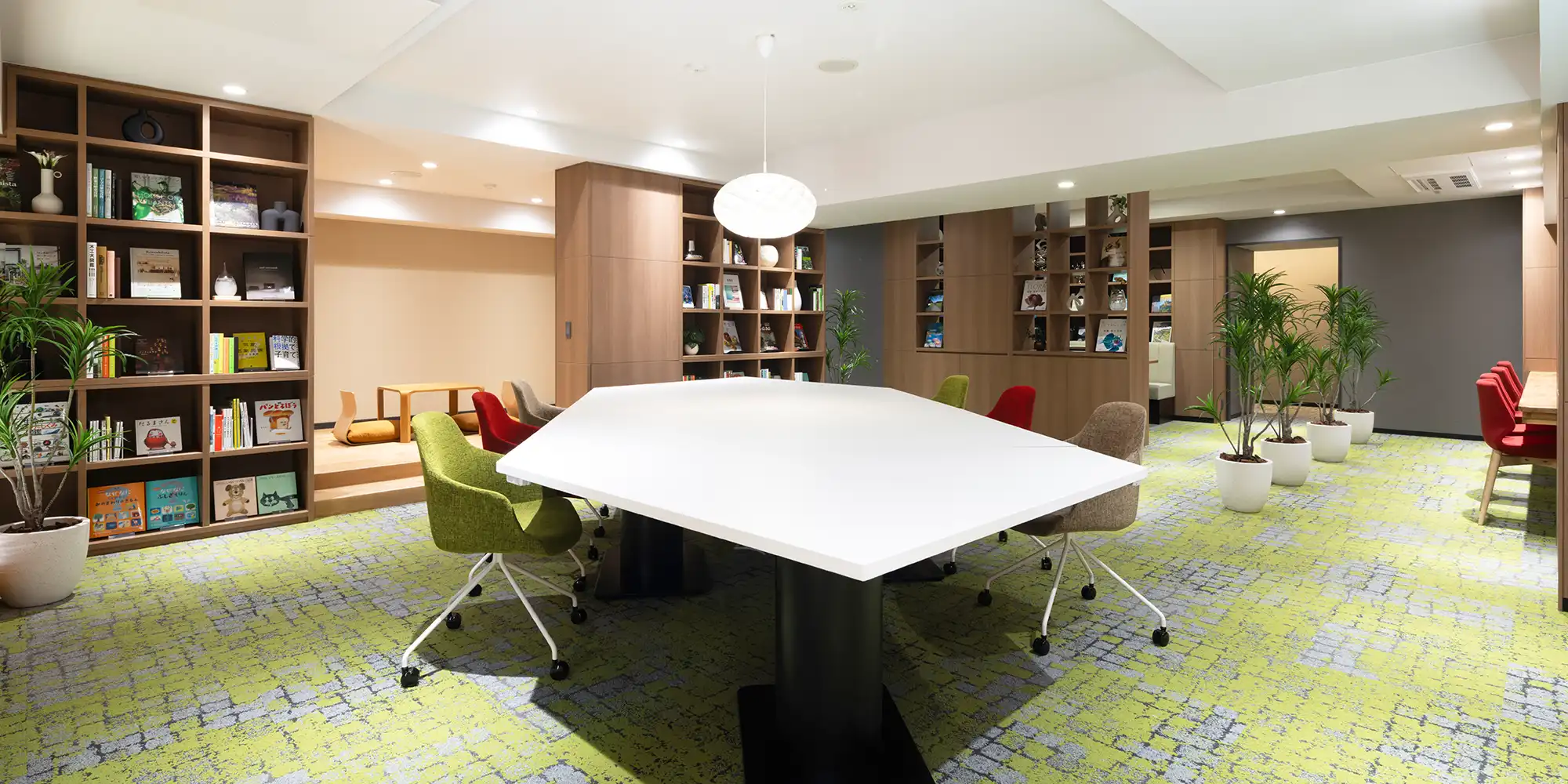 ブックラウンジ