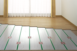 ガス温水床暖房