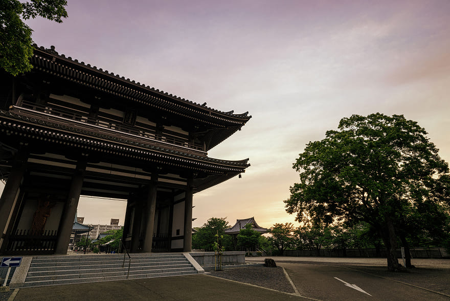 覚王山日泰寺（徒歩15分／約1,180m）
