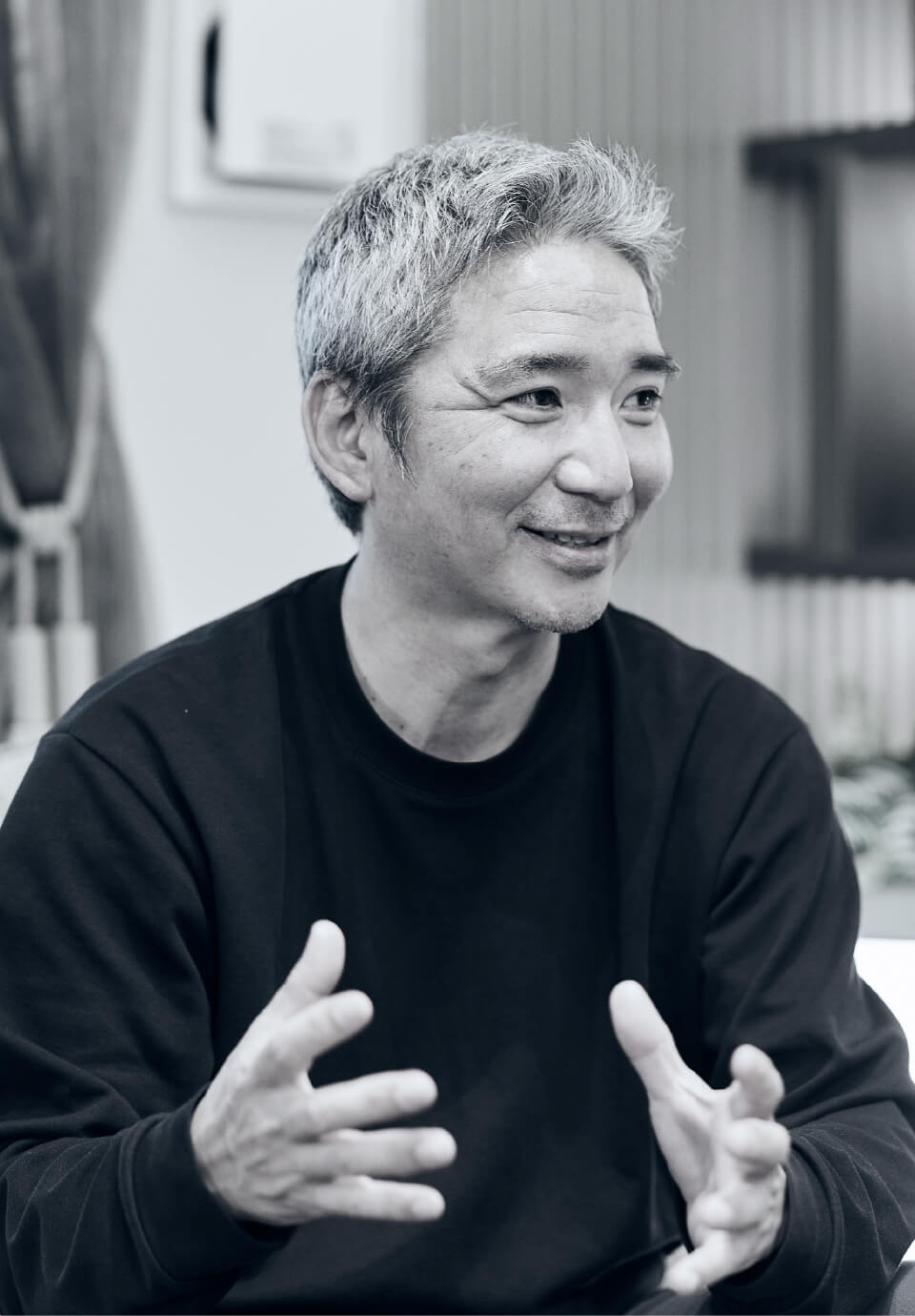 岡崎 徹 TORU OKAZAKI