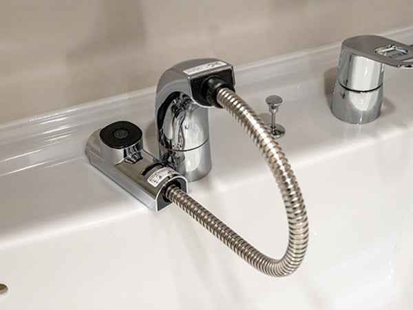 プルアウト型水栓