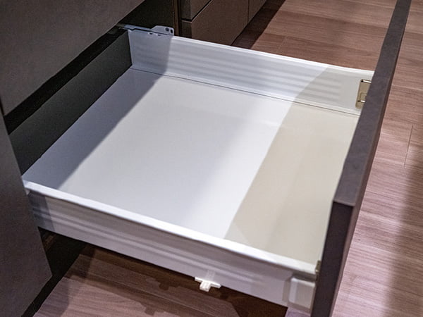 引出し内ホーロー底板