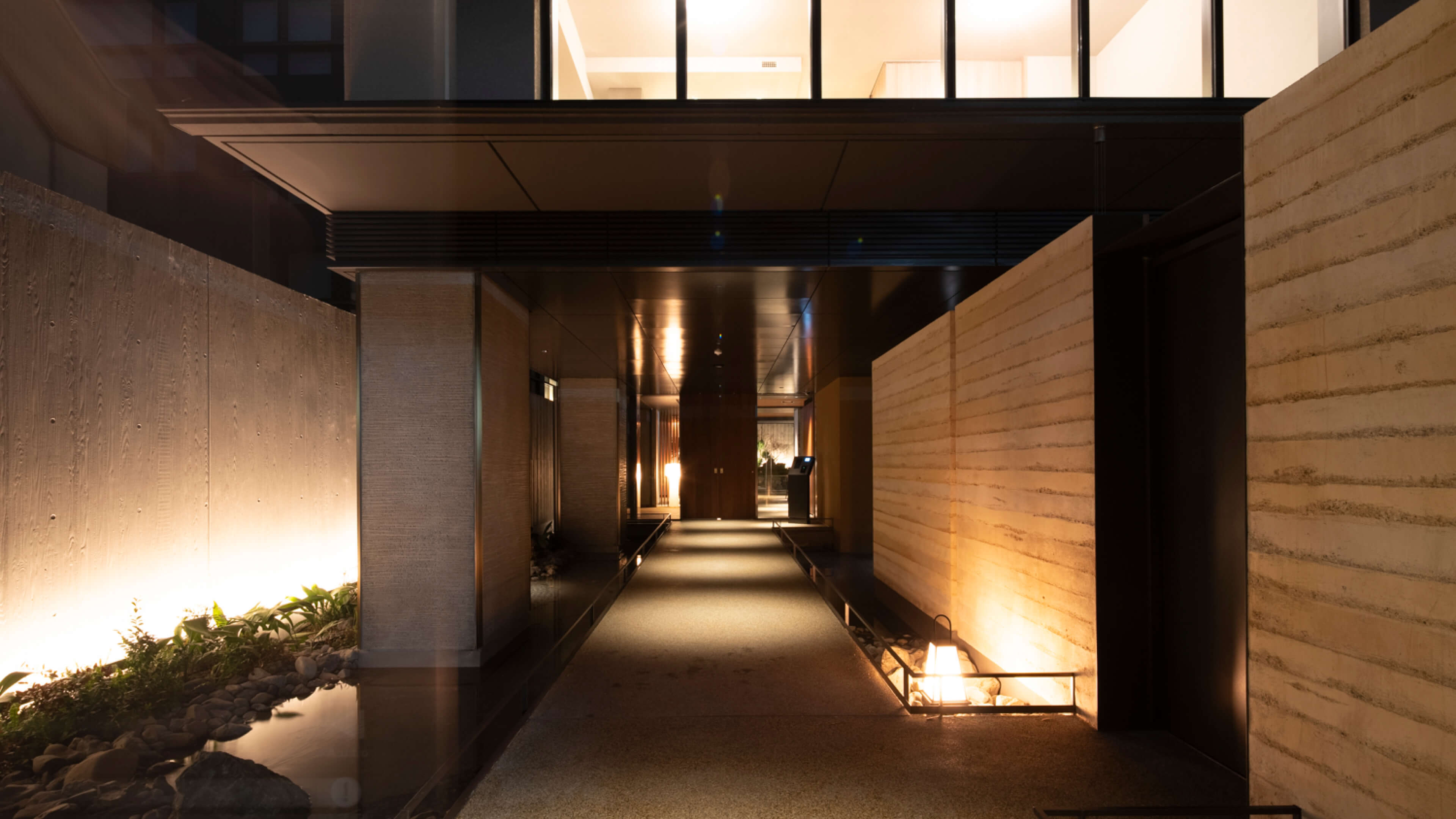 エントランスアプローチ