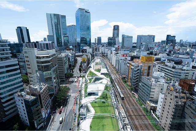 MIYASHITA PARK ©Shinichi Sato（2020年4月竣工）